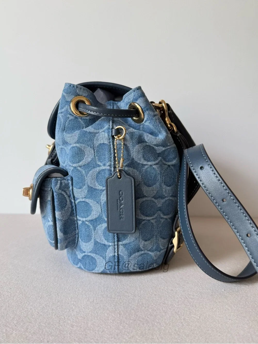 NWT Coach Hadley Backpack Signature Denim Blue Leather Gold Turnlock CDB95